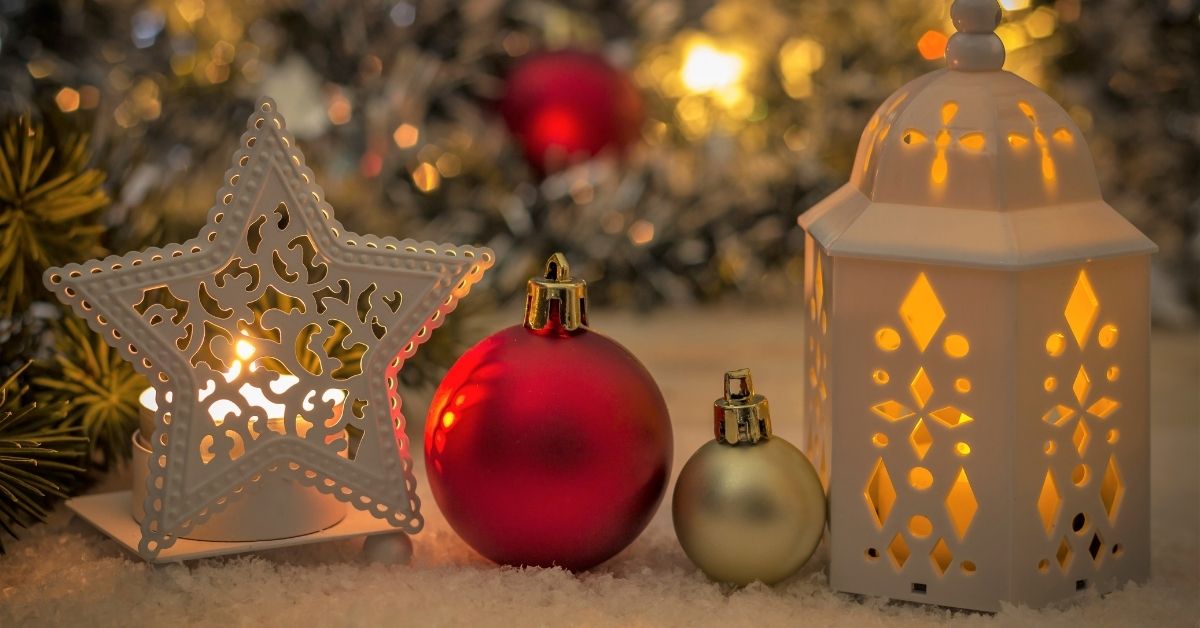 9 Remarkable DIY Christmas Decorations You Can Make Yourself