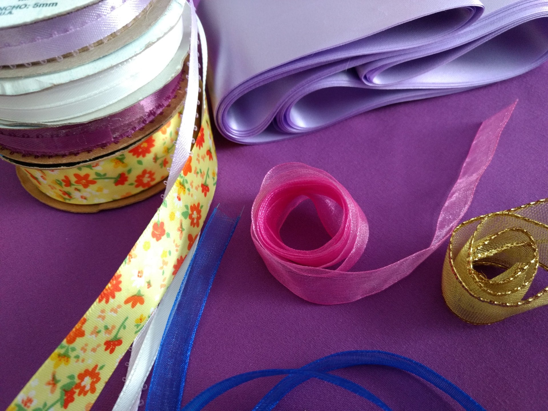 5 Simple Steps to Make a Beautiful Woven Ribbon Birthday Card